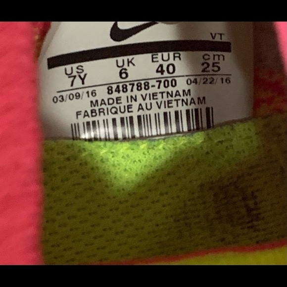 Nike Zoom Nike Pegasus All‎ Out Fly Knit  Size 7Y 8.5W - Picture 10 of 11